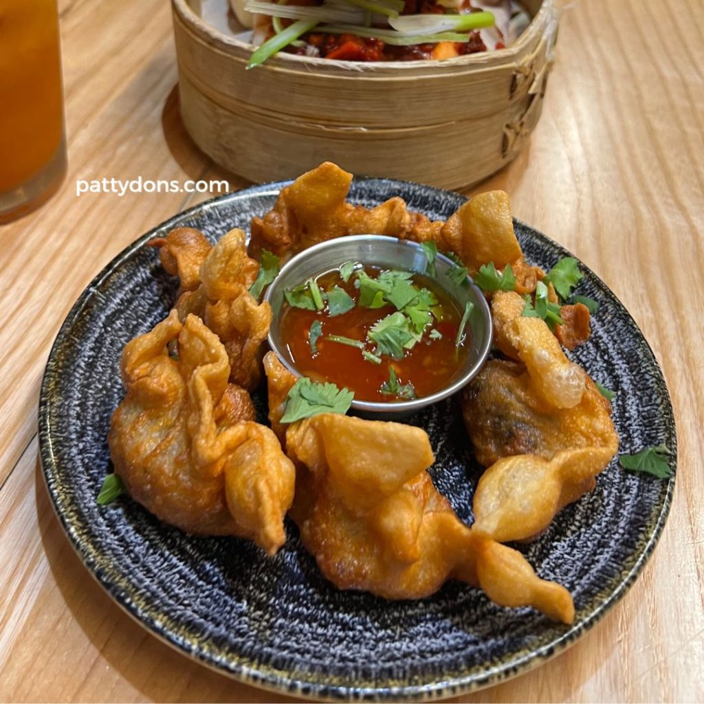 Hawkers Asian Street Food Golden Wontons